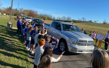 DE Veterans' Day Car Parade