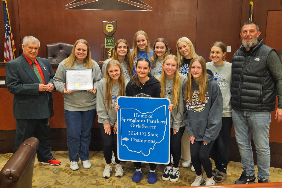 SHS Girls' Soccer & Mayor Agenbroad